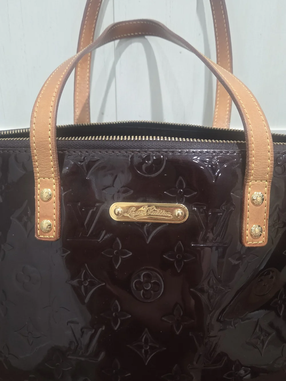 Louis Vuitton Bellevue Vernis Amarante Monogram Patent Top-Handle Tote Bag